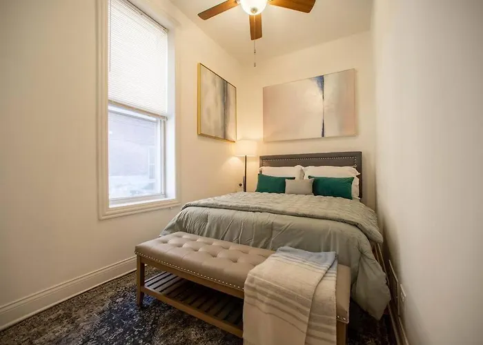 Getaway In The Heart Of Pilsen