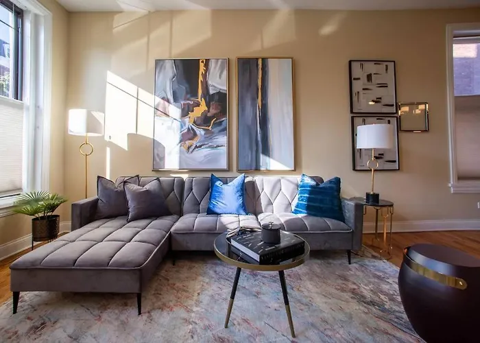Getaway In The Heart Of Pilsen Apartamento